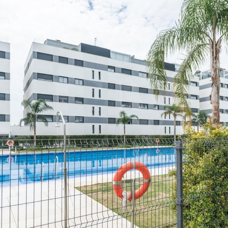 Beachside escape with parking and pool REMS - Apartamento de 2 dormitorios - 9
