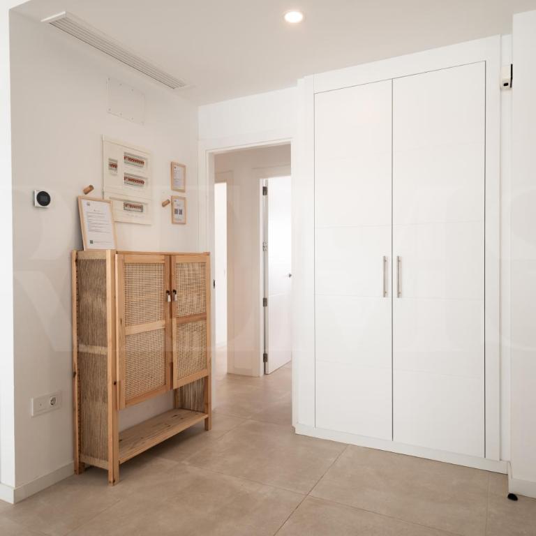 Beachside escape with parking and pool REMS - Apartamento de 2 dormitorios - 41