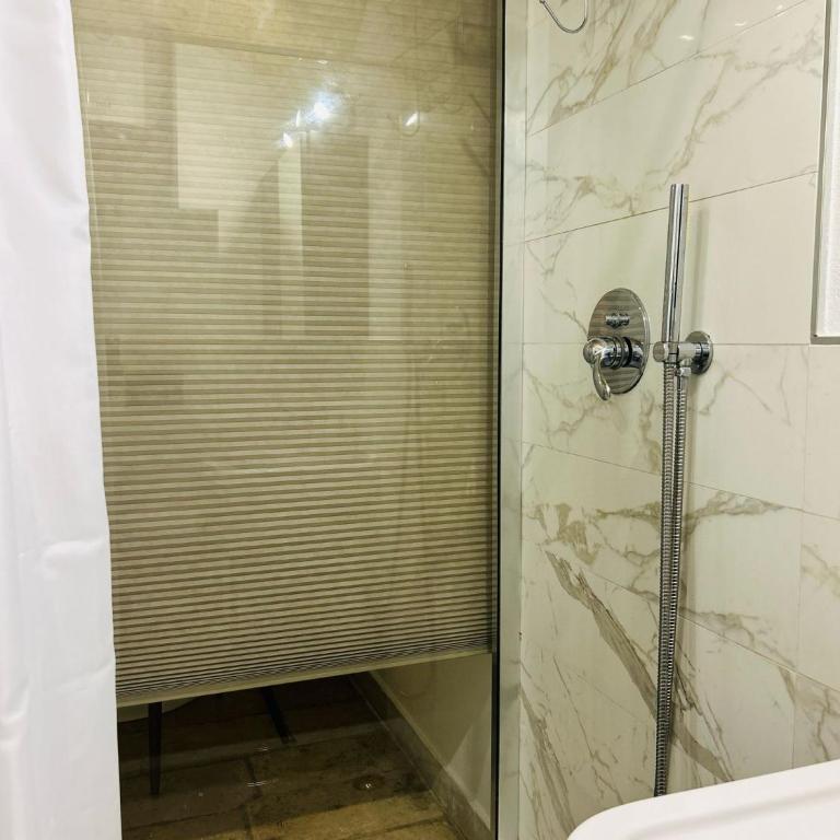 Bari Central Loft Piccinni - Appartamento con 1 Camera da Letto - 18