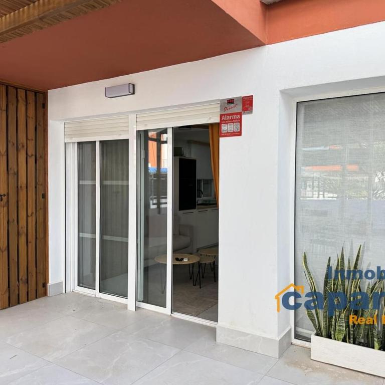 Chalet El Coto Vera Playa, Tres dormitorios, Urbanización Piscina, Terraza, Sótano, Garaje - Casa de 3 dormitorios - 9