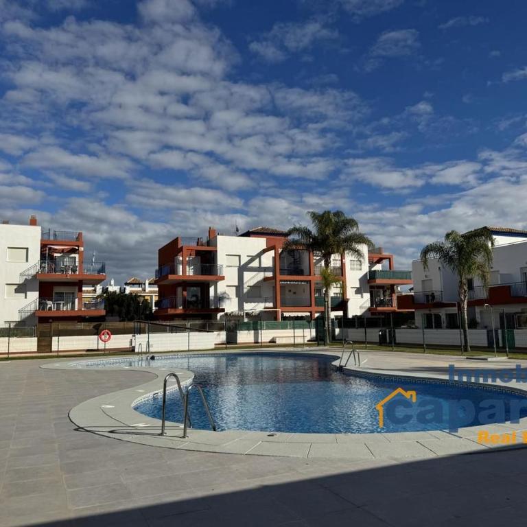Chalet El Coto Vera Playa, Tres dormitorios, Urbanización Piscina, Terraza, Sótano, Garaje - Casa de 3 dormitorios - 45