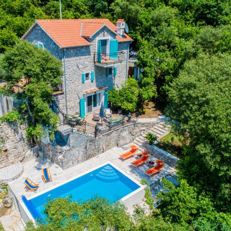 Villa Toscana with a pool - Vila - 1