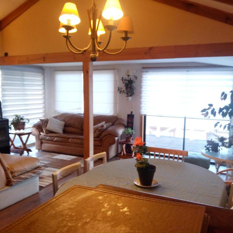Hogar Zen - Three-Bedroom House - 1