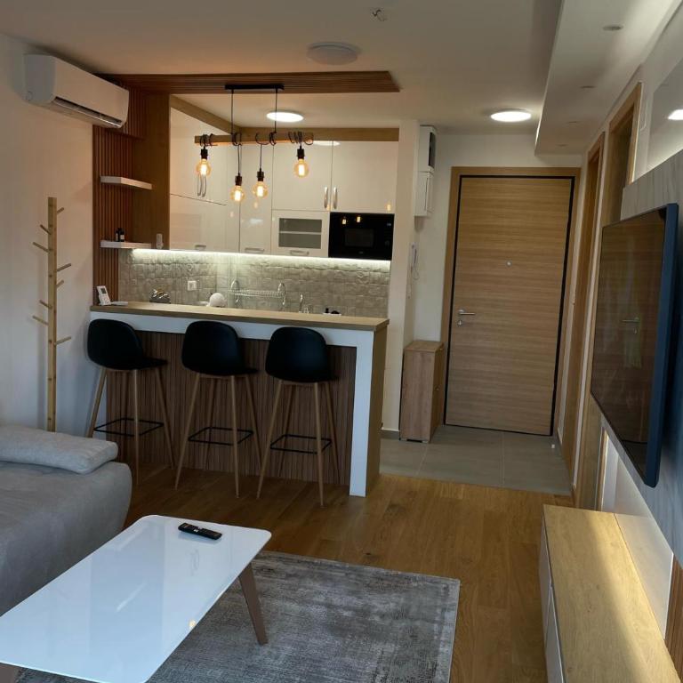 Divus - Apartman sa 1 Spavaćom Sobom - 2