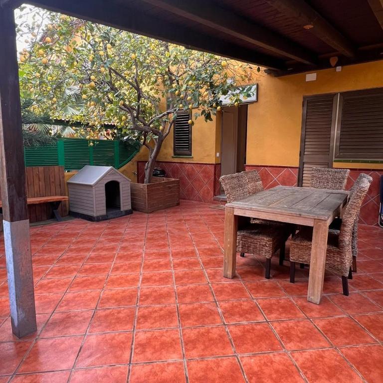 Limonero - Three-Bedroom Townhouse - 26