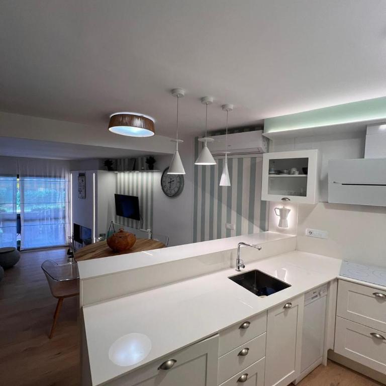 Limonero - Three-Bedroom Townhouse - 8
