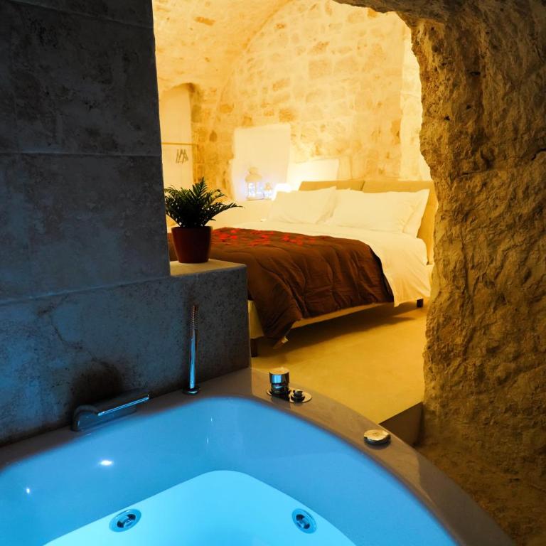 Dimora Antica Falegnameria - tra STORIA e RELAX - Casa con 1 Camera da Letto - 1