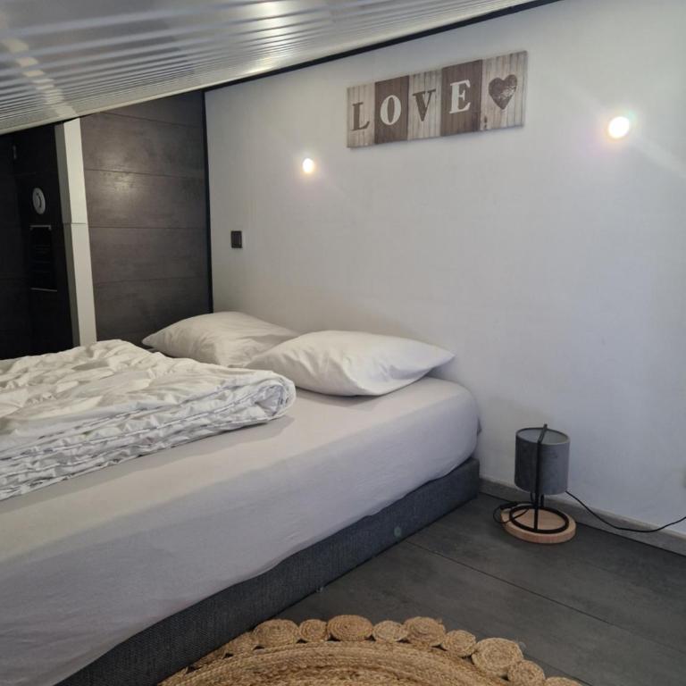 Maisonnette à 200m de la plage avec parking gratuit et terrasse - Apartment mit 1 Schlafzimmer - 5