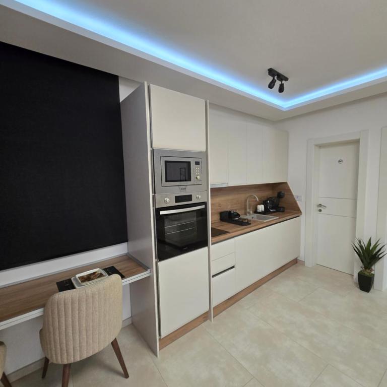 Marea DeLuxe Apartments - Deluxe One-Bedroom Apartment with Garden View - 23