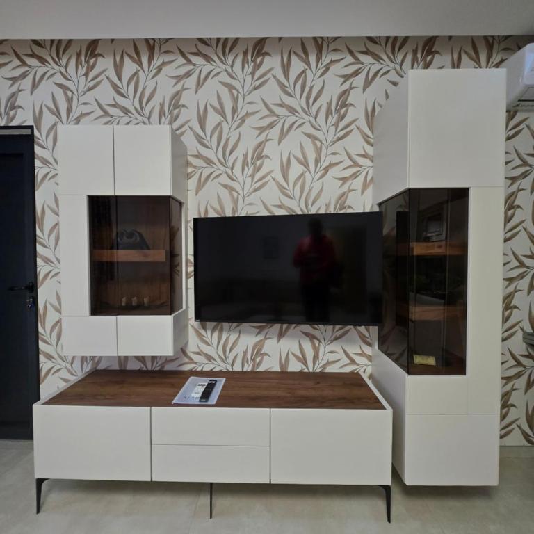 Marea DeLuxe Apartments - Deluxe One-Bedroom Apartment with Garden View - 24
