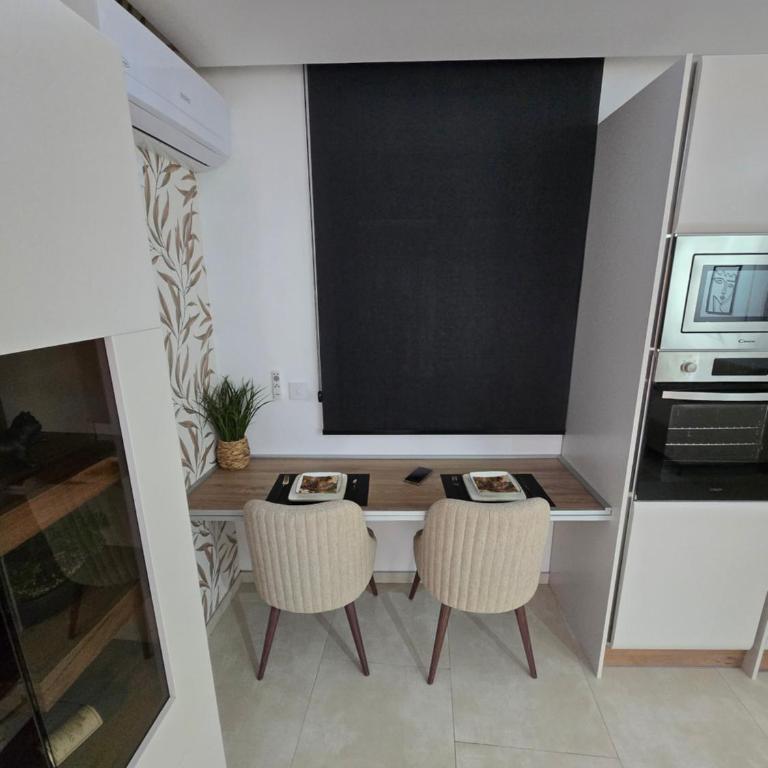 Marea DeLuxe Apartments - Deluxe One-Bedroom Apartment with Garden View - 28