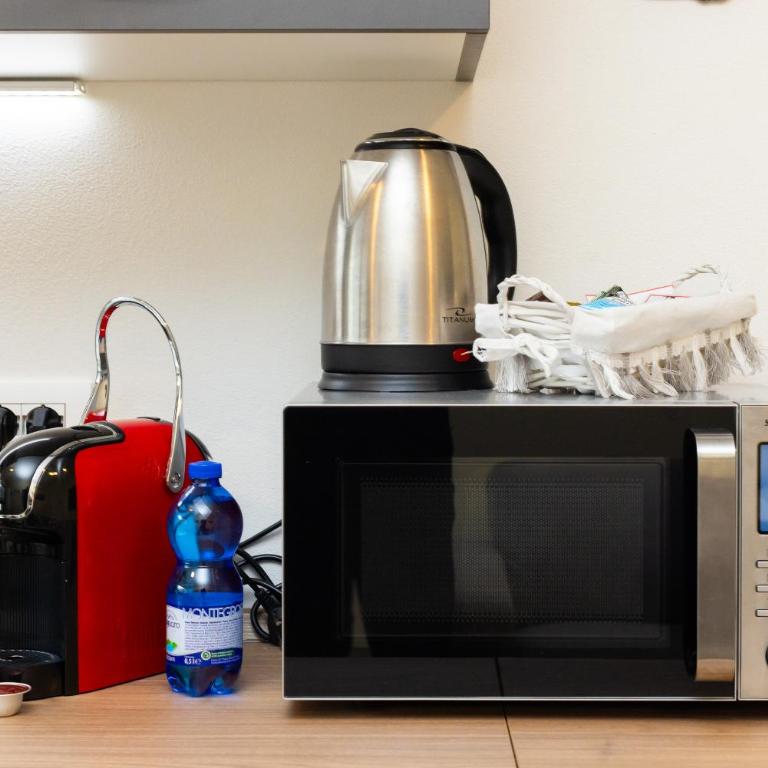 1min from Bernina Express - Mountain View - AC - WiFi - Appartamento con 2 Camere da Letto - 19