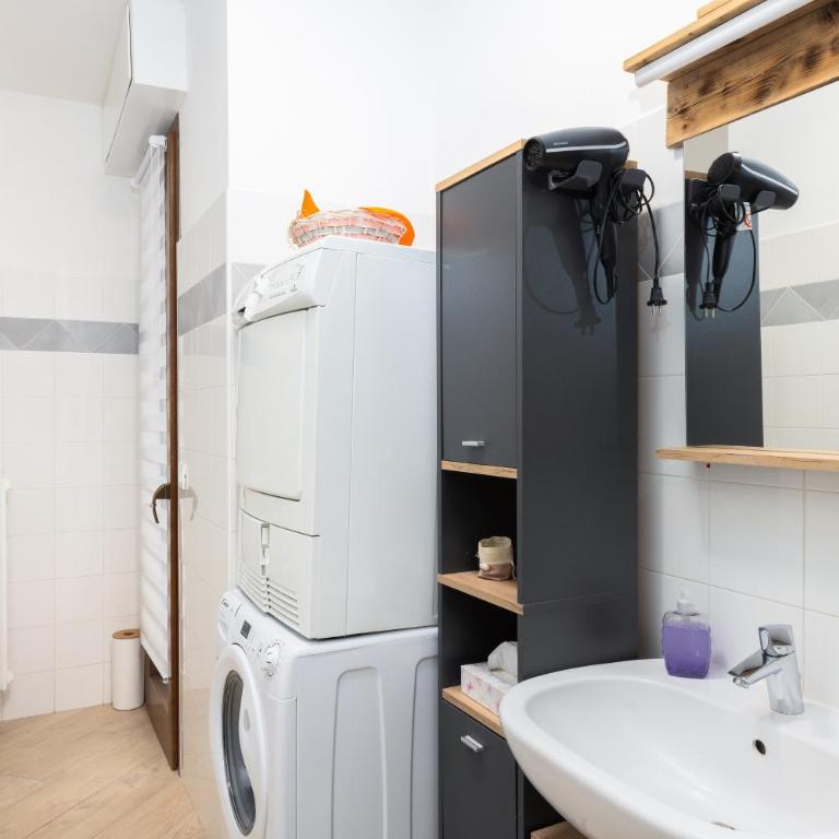1min from Bernina Express - Mountain View - AC - WiFi - Appartamento con 2 Camere da Letto - 23