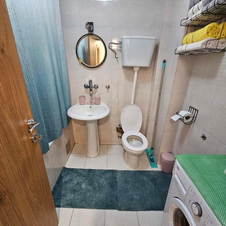 Mimoza Apartment in Budva - Two-Bedroom Apartment - 8