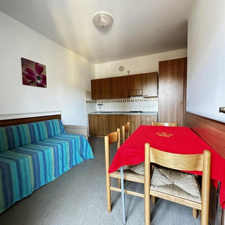 Pleasant family villa with pool and playground - Appartamento - 3