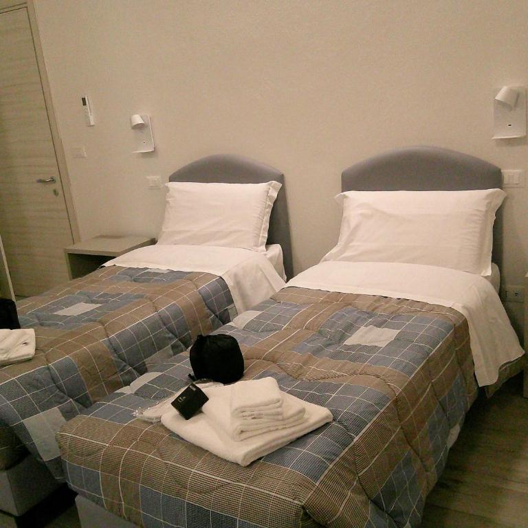 Brighetti - Triple Room with Bathroom - 7