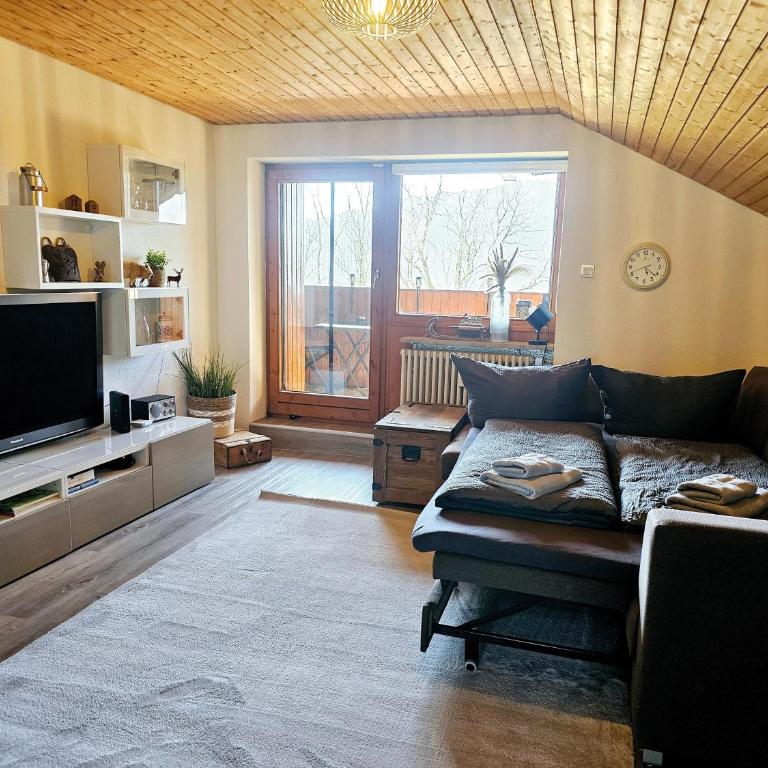 Sonnen-Juwel - Hallenbad, Sauna-2 getrennte Schlafbereiche, inklusive Bettwäsche, Handtücher, tolle Kinderausstattung - Apartment mit Blick auf die Berge - 16
