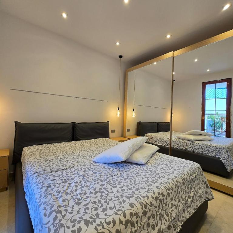 Villa Lumos Mondello Beach - Two-Bedroom Villa - 36