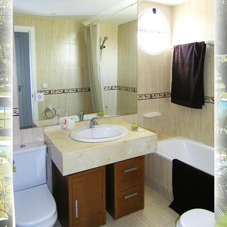 Precioso Ático en Lorcrimar V Marbella, Nueva Andalucía cerca Puerto Banús - Two-Bedroom Deluxe Apartment - 31