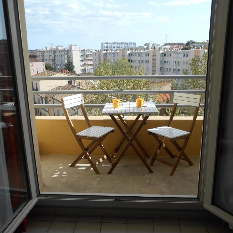 T1 parking et wifi proche centre et station tram - Apartment mit 1 Schlafzimmer - 1