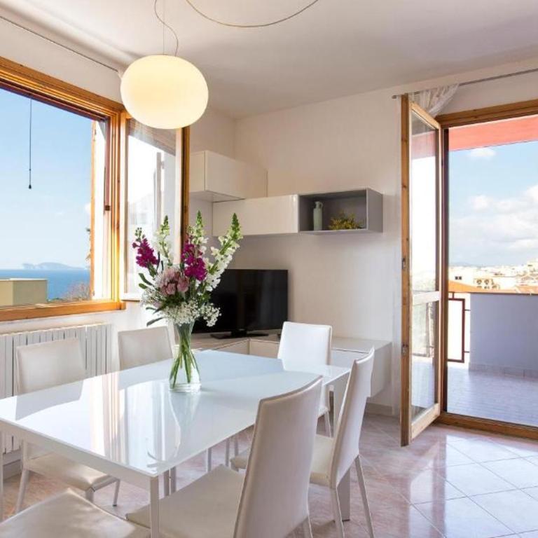 Chiara's Home - Appartamento con 2 Camere da Letto - 33