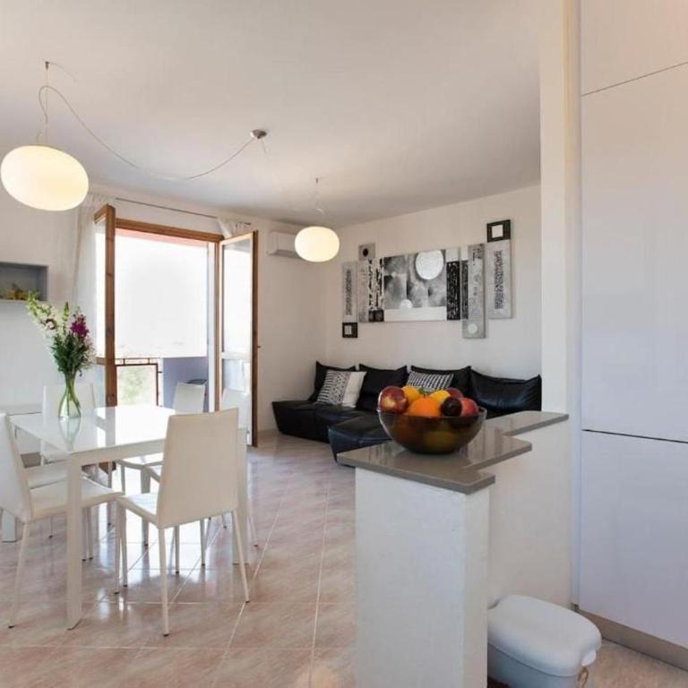Chiara's Home - Appartamento con 2 Camere da Letto - 7