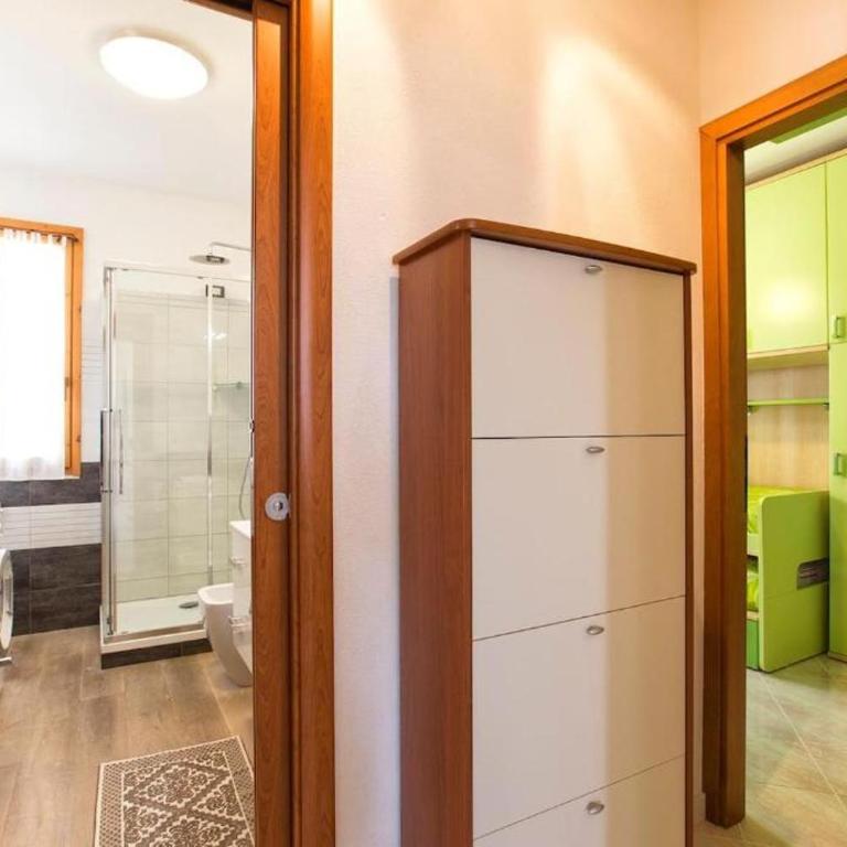 Chiara's Home - Appartamento con 2 Camere da Letto - 30