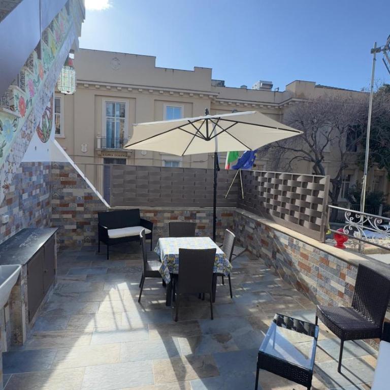 Cortile Siciliano - Three-Bedroom Apartment - 8