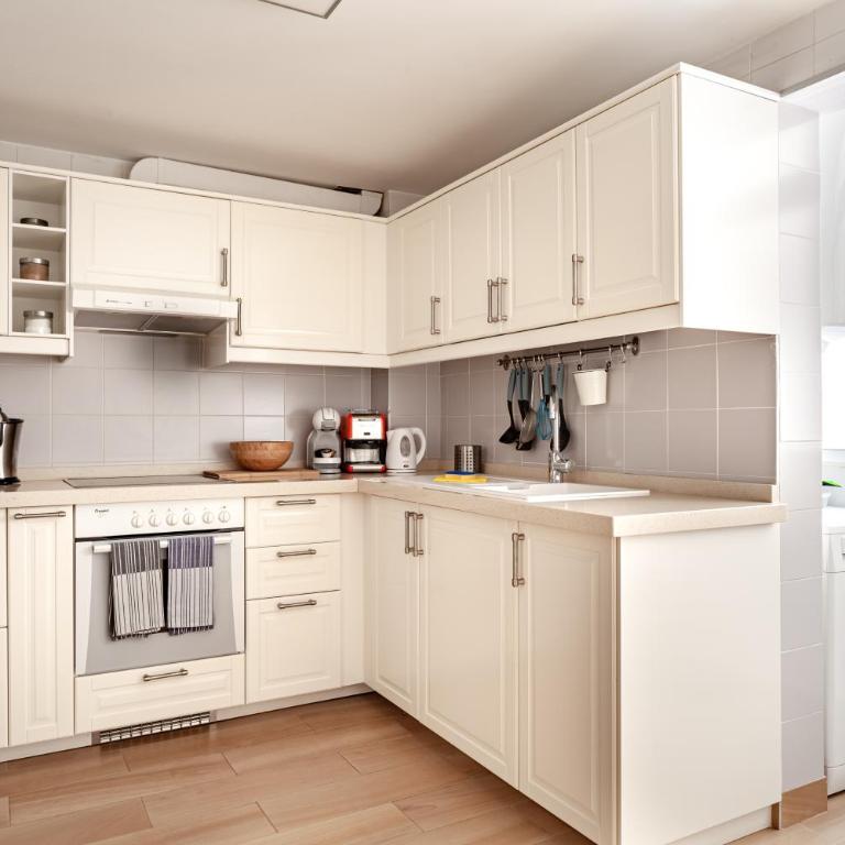 Modern spacious 3 bedroom apartment near the beach - Apartamento de 3 dormitorios - 2