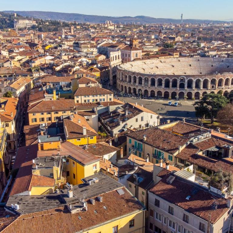 Residenza Veronica dietro l'Arena - Two-Bedroom Apartment with Terrace - 27