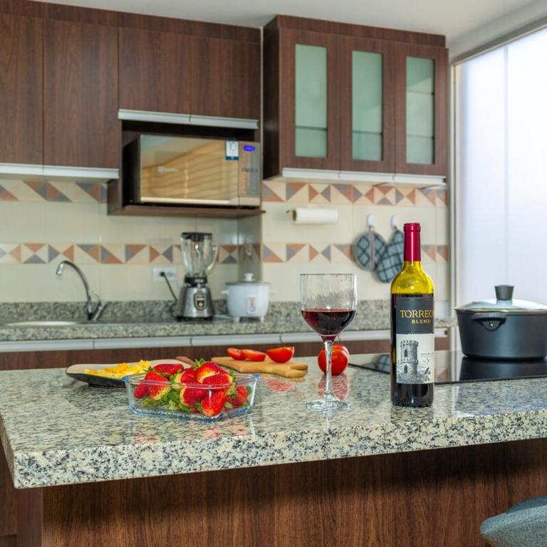 Comfortable, central and quiet apartment in Quito - One-Bedroom Apartment - 3
