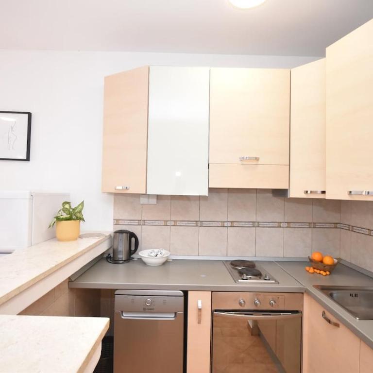 Adriatic Bliss - One-Bedroom Apartment - 15