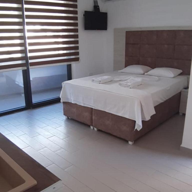 Apartmani Bosfor - Studio with Balcony - 1