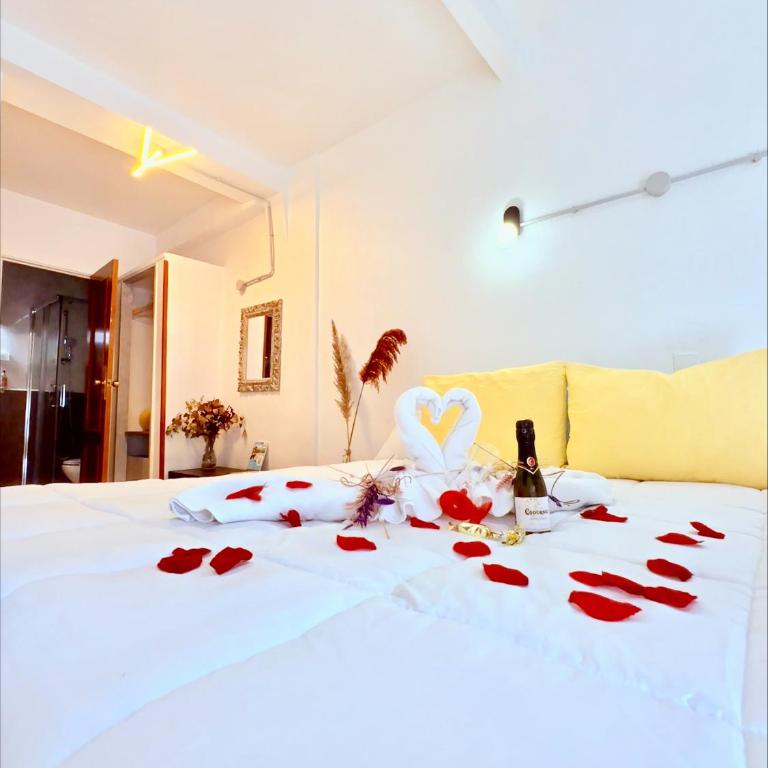 Hostal La Rosa - Deluxe King Room - 6