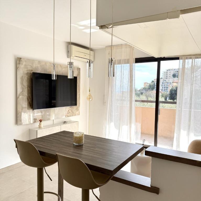 Studio de LUXE Portes de Monaco - Vue MER - Piscine - Wifi - Monolocale con Vista Mare - 53