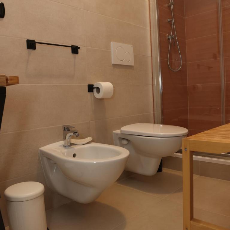 Prana Home - Quadruple Room with Private Bathroom - 6