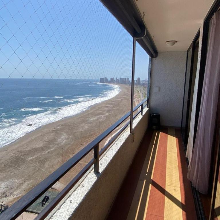 Deptos en Iquique, Chile, frente a Playa Brava - Apartamento de 2 dormitorios con balcón y vistas al mar - 15