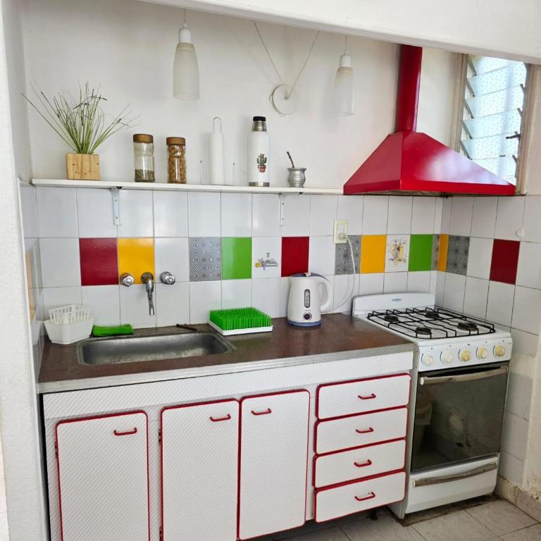 CASA MARDEL FAMILIAR ZONA FARO- MAR DEL PLATA - 6 personas -WIFI - MINIMO 2 DIAS!!! - Casa de 2 dormitorios - 7