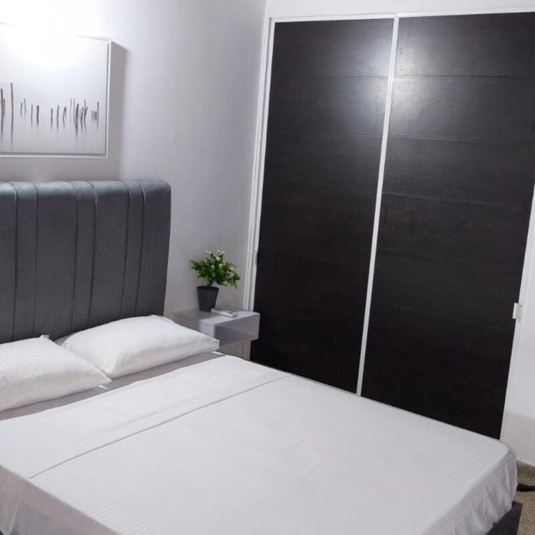 Habitación Premium al lado del CC San Silvestre - Apartamento de 2 dormitorios - 5