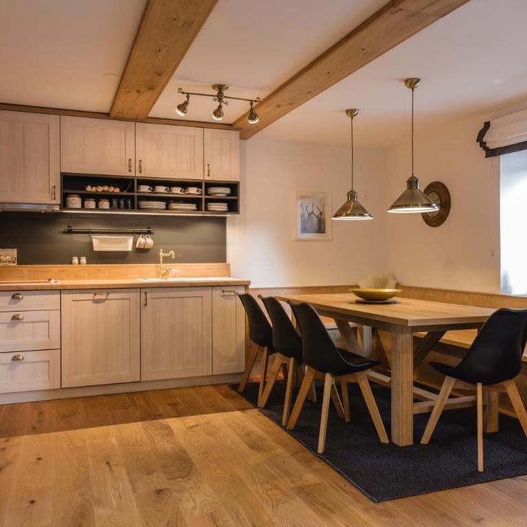 Luxury Chalet Mallnitz - Deluxe Apartment (9 Erwachsene) - 2