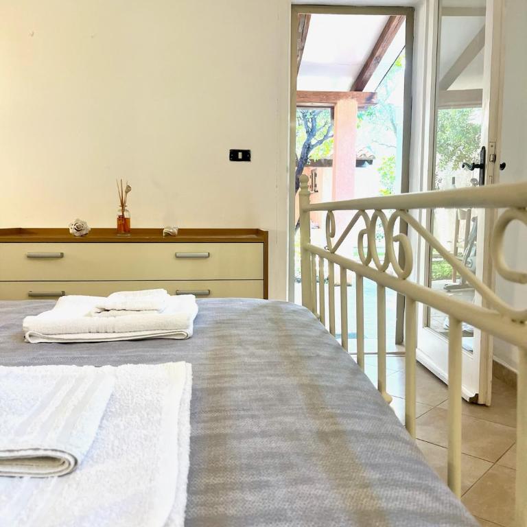 Conchiglia Family & Pet Friendly - Fenced Garden - 2BR - Near the Sea - Wi-Fi - AC - BBQ - Casa con 2 Camere da Letto - 13