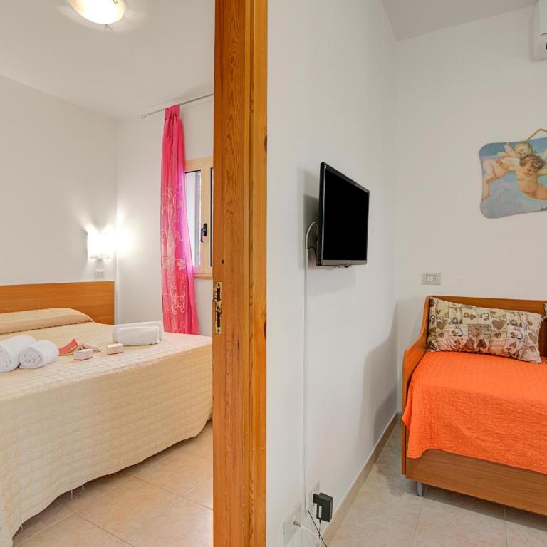Stella Marina with Pool 100 m from beach - One Bedroom Apartment with Terrace 1 - 4