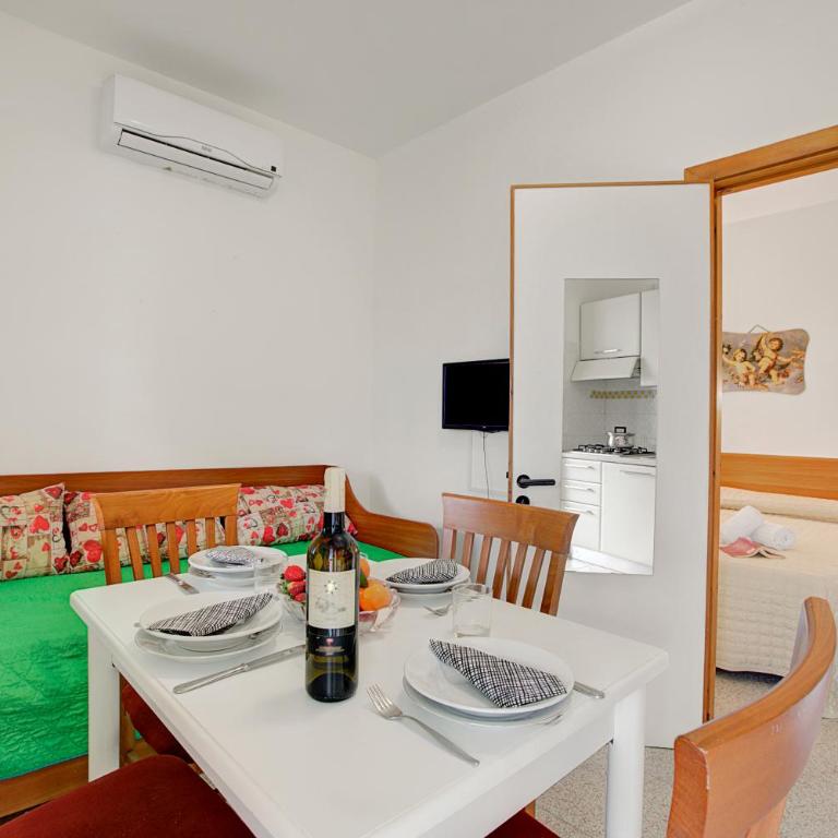 Stella Marina with Pool 100 m from beach - One Bedroom Apartment with Terrace 2 - 2