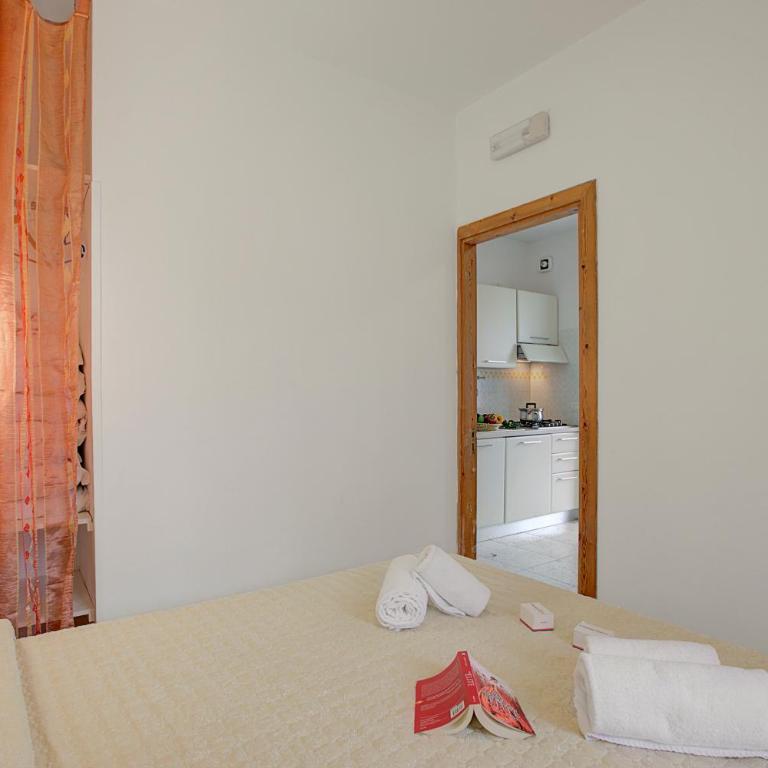 Stella Marina with Pool 100 m from beach - One Bedroom Apartment with Terrace 2 - 14