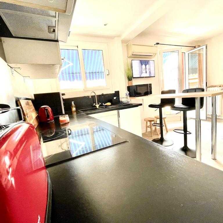 Le Coeur de Golfe Juan - 9 min to sea - Appartamento con 1 Camera da Letto - 17