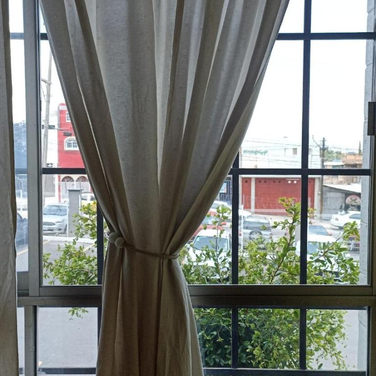 Departamento Tapatío - Three-Bedroom Apartment - 20