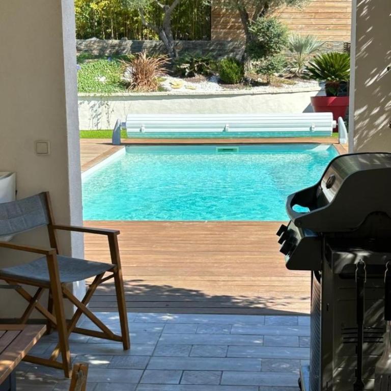 Villa Ali avec piscine et Jacuzzi a450m du la mer 3chambres 2sdb - Maison 3 Chambres - 5