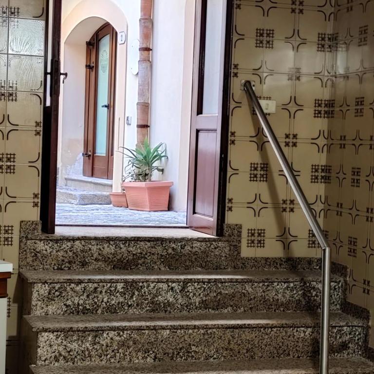 Casa Lia - Appartamento con 3 Camere da Letto - 64