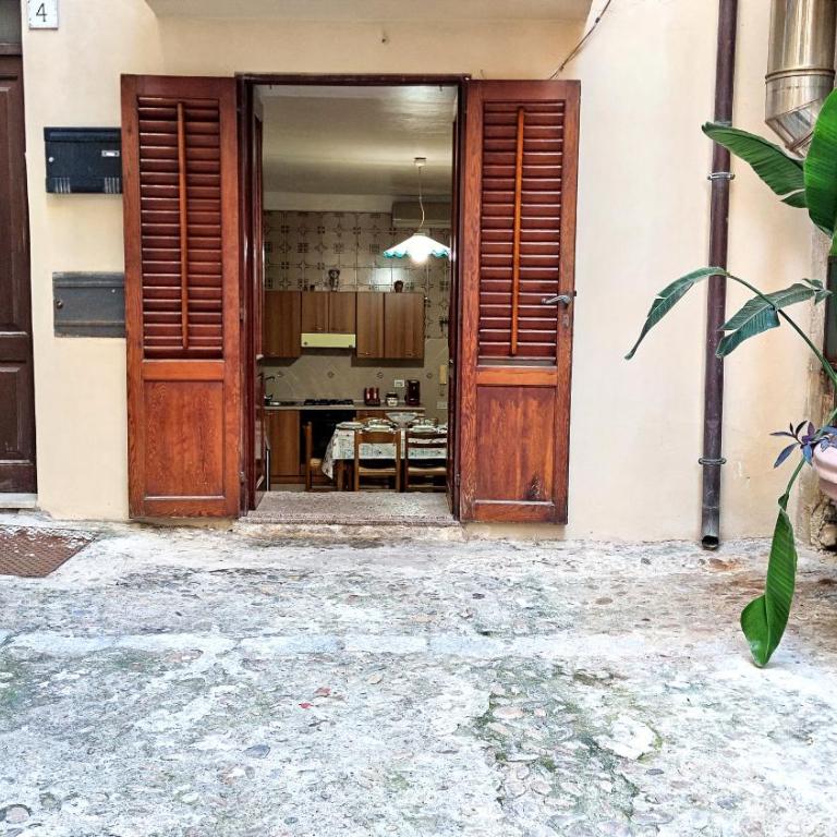 Casa Lia - Appartamento con 3 Camere da Letto - 67