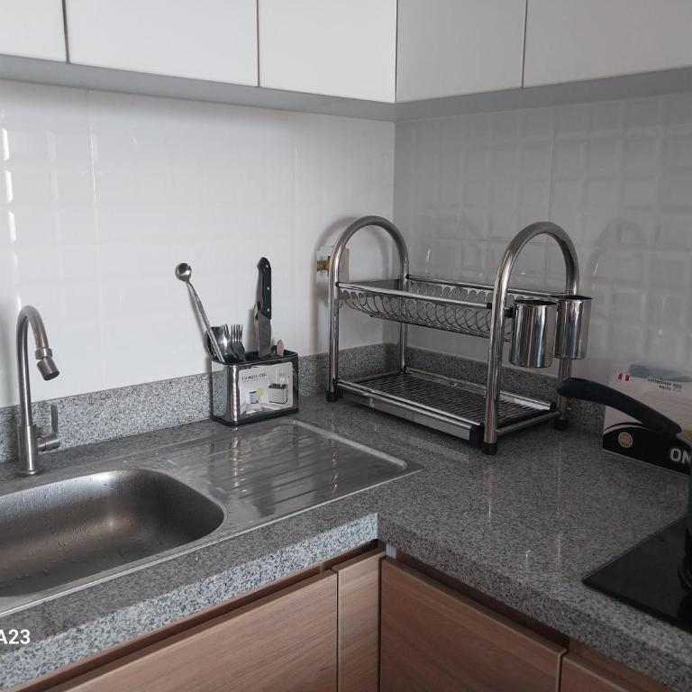 Moderno departamento con vista panorámica cerca a los centros comerciales - Two-Bedroom Apartment - 13